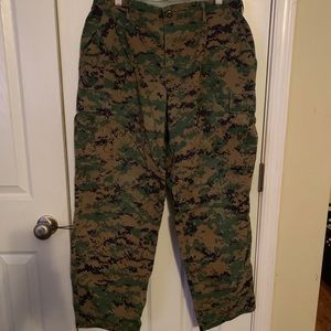 Digital camo pants
